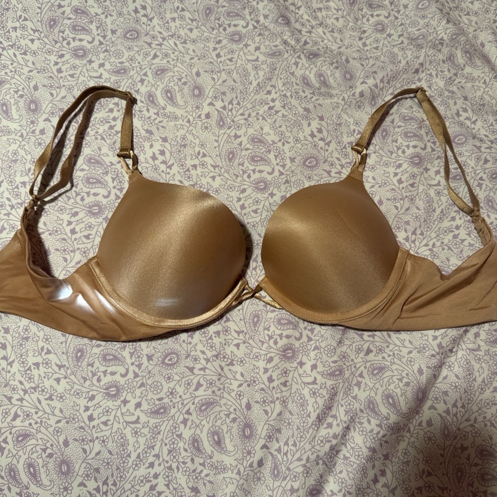 Victoria Secret Bombshell Bra